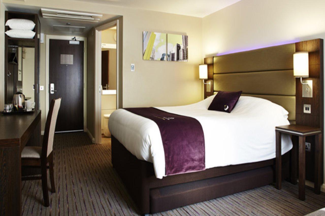 Premier Inn Dundee North Exterior photo